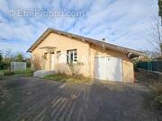 Photo 1 - Maison à MEYZIEU