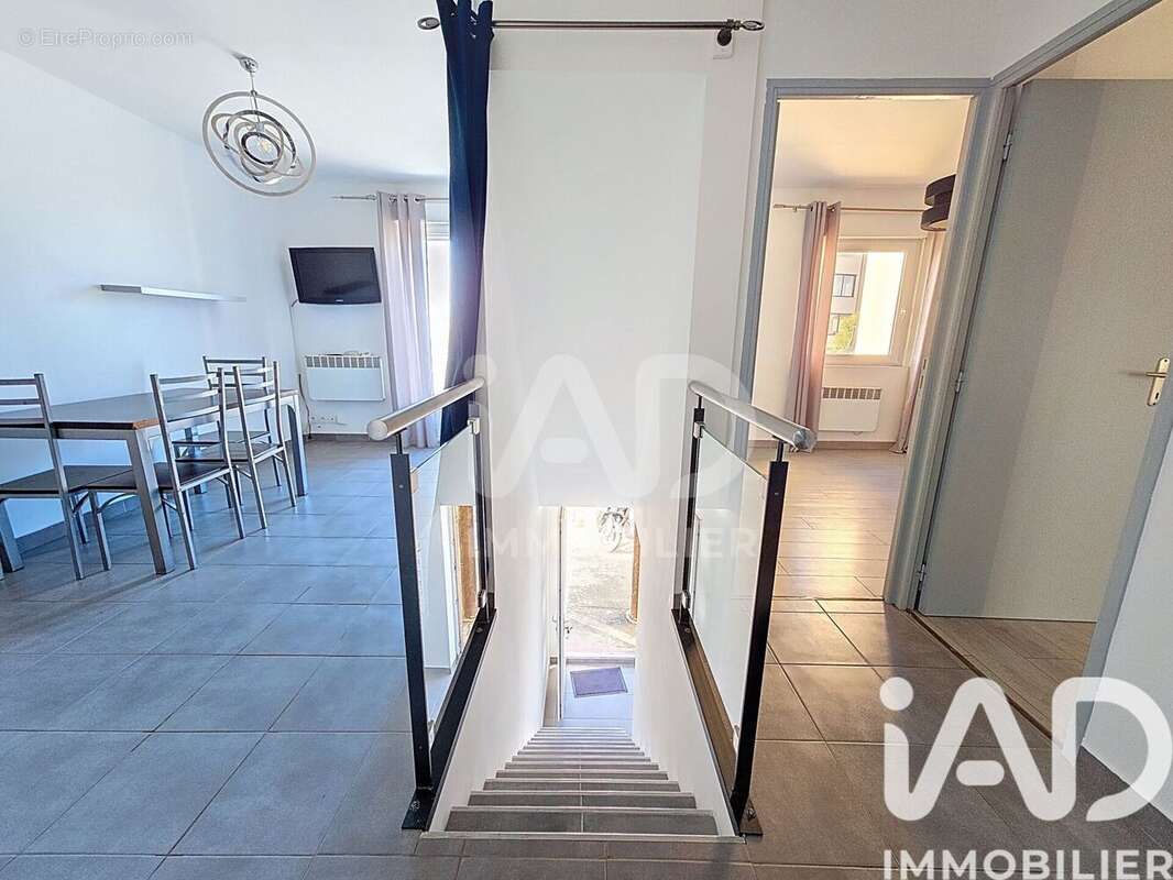 Photo 2 - Appartement à SAINT-ESTEVE