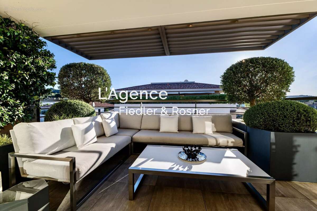Appartement à SAINT-TROPEZ