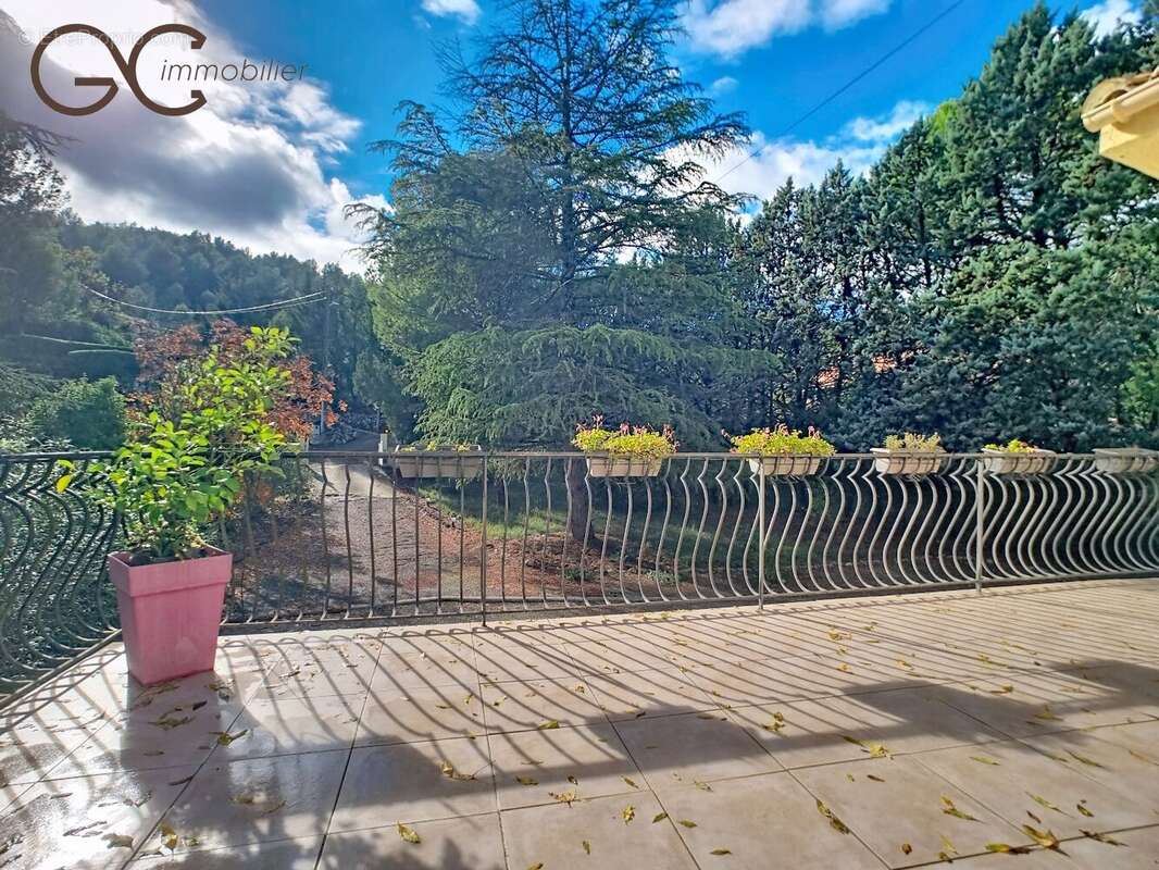 Maison à CESSENON-SUR-ORB