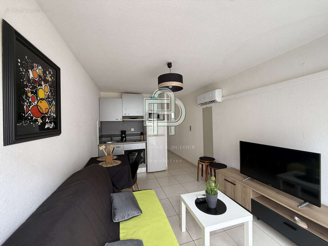 A vendre - appartement 26m2 centre villa NARBONNE PLAGE - photo 7