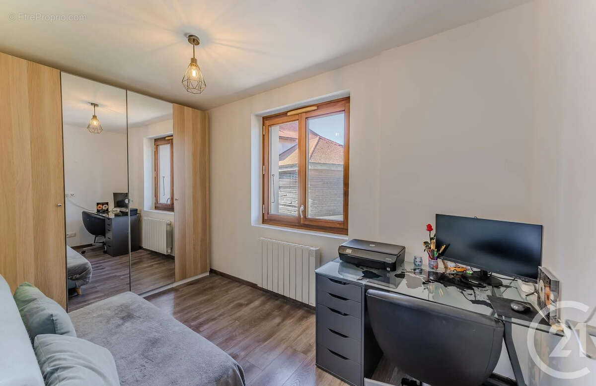 Appartement à SAINT-PAUL-EN-CHABLAIS