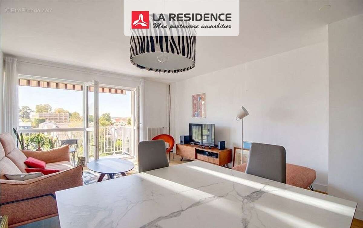 Appartement à CHAMBOURCY