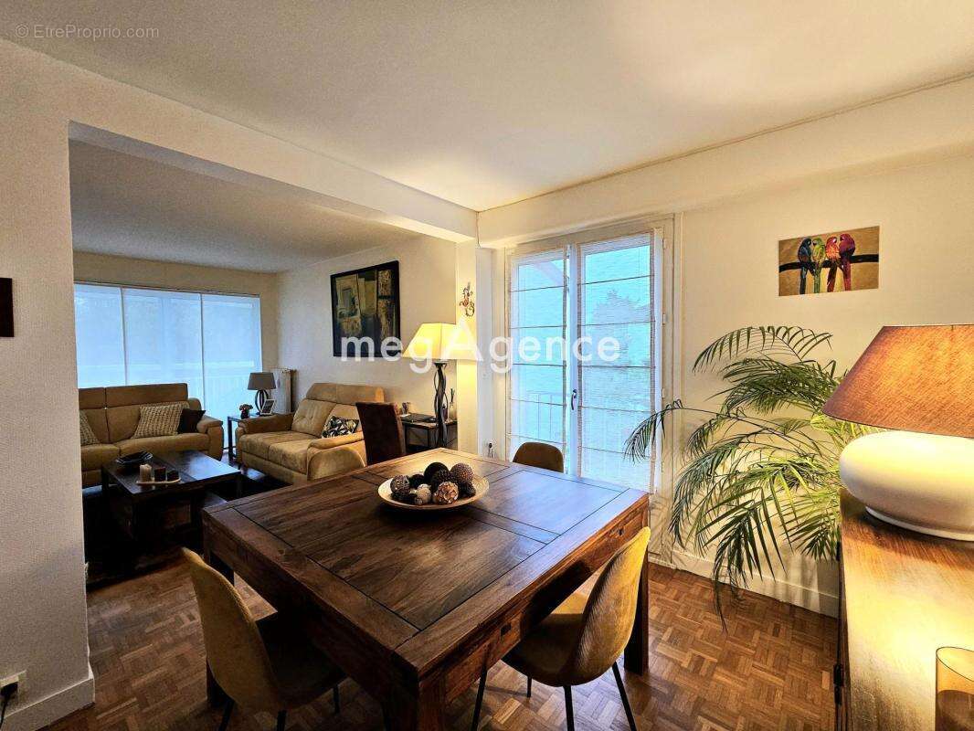 Appartement à BOIS-GUILLAUME