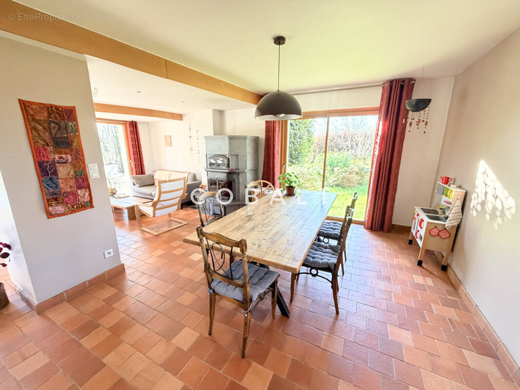 Maison à MARSAC-SUR-DON