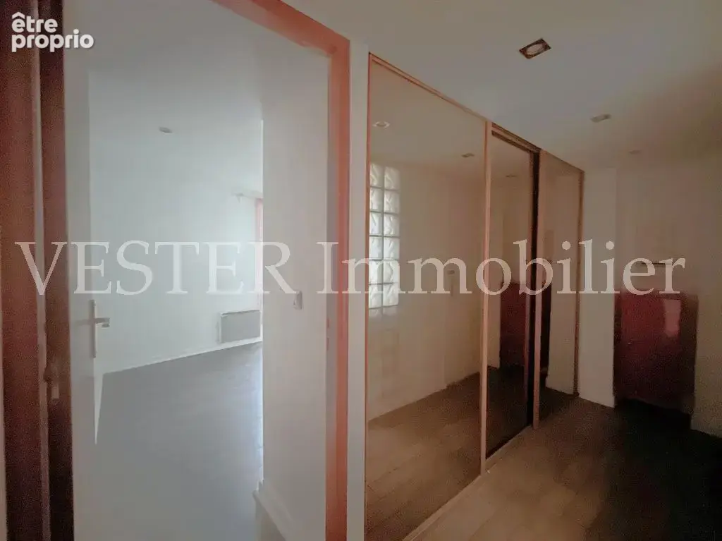 Au Cœur de COLOMBES - 2 pieces de 48.5 m² - photo 6