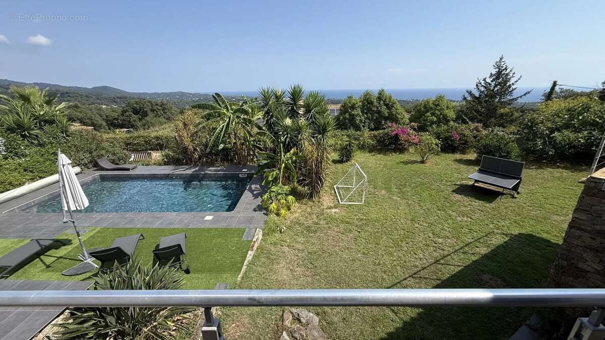 Maison à SANTA-MARIA-POGGIO