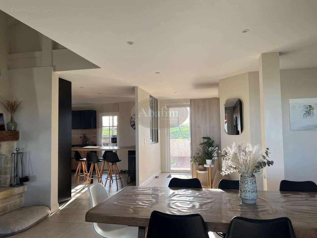 Maison à SAINT-PALAIS