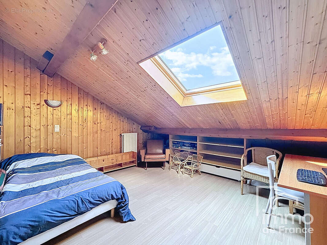 Maison à BELLEGARDE-SUR-VALSERINE