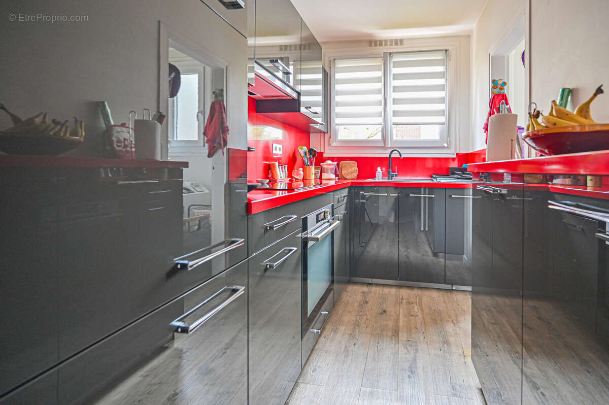 Appartement à SAINT-MAUR-DES-FOSSES