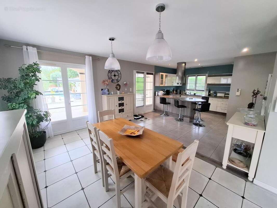 Photo 4 - Maison à SAINT-JEAN-POUTGE