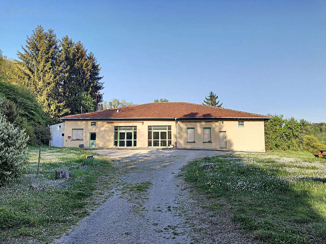Appartement à BEAULIEU-EN-ARGONNE