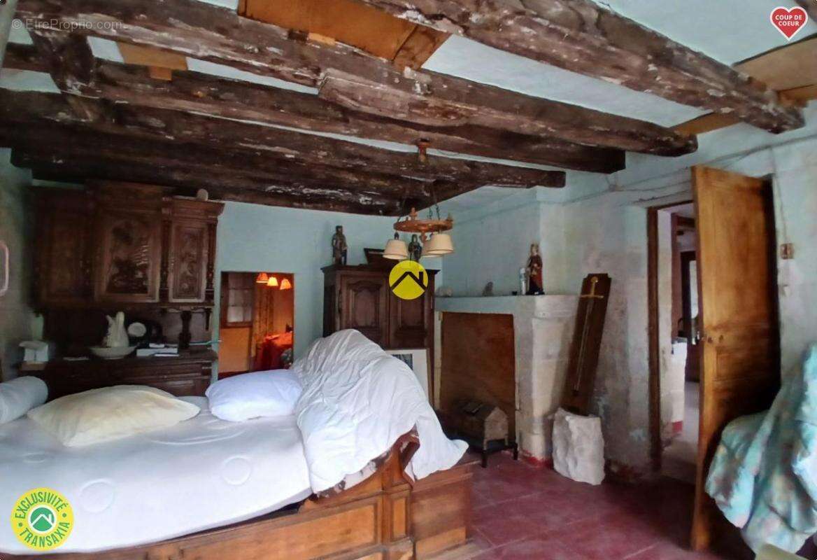 Maison à BEAULIEU-LES-LOCHES