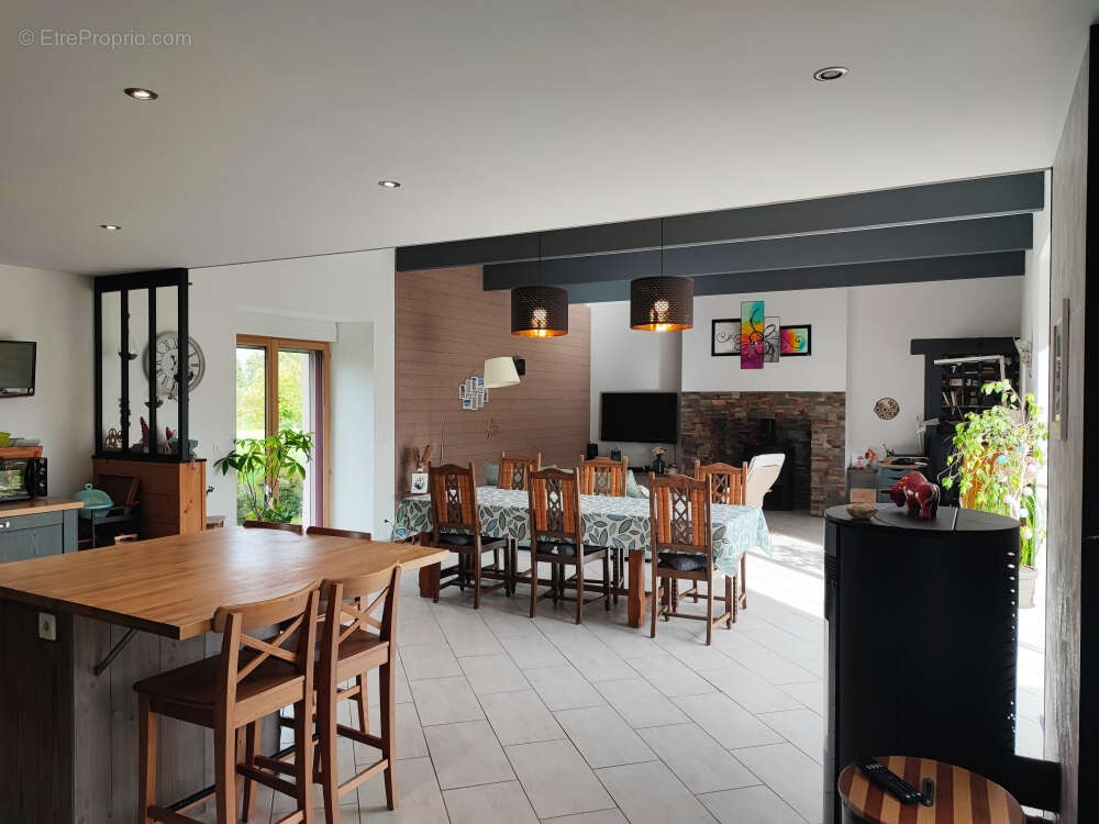 Maison à LOSCOUET-SUR-MEU