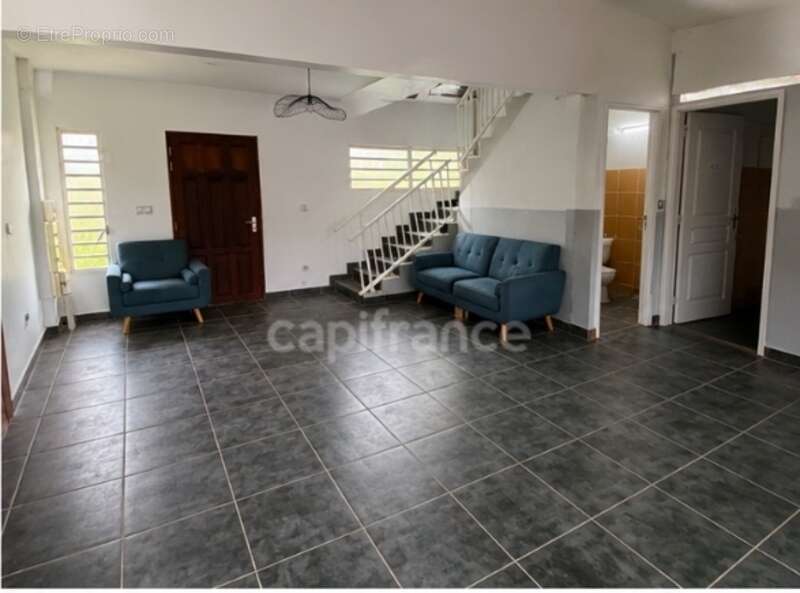 Maison à vendre 4 pièces REMIRE MONTJOLY (973) - photo 6