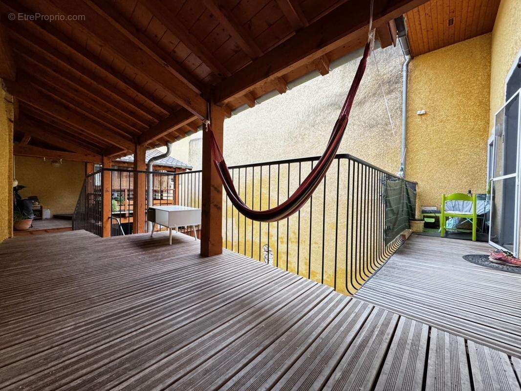 Appartement à PONT-DE-VAUX