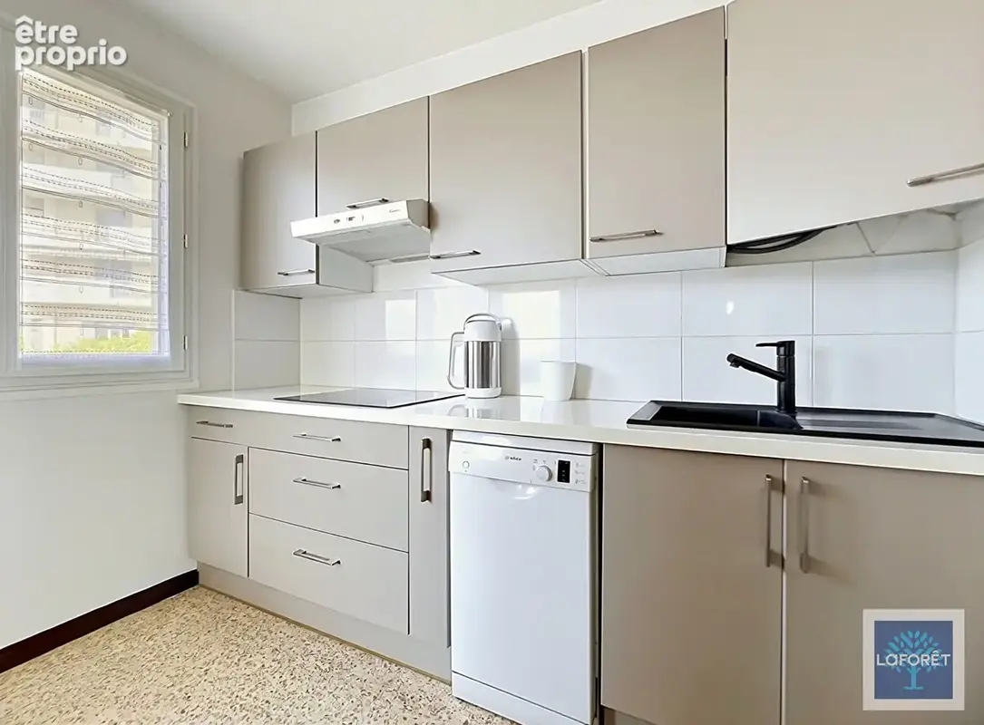 Appartement nice 4 pièces - avenue sainte marguerite - photo 3