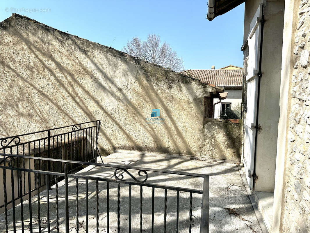 Appartement à LE THOR