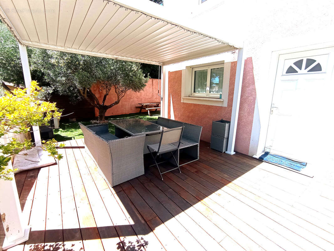 Maison 4 pièces 93 m2 La Seyne-sur-Mer - photo 2