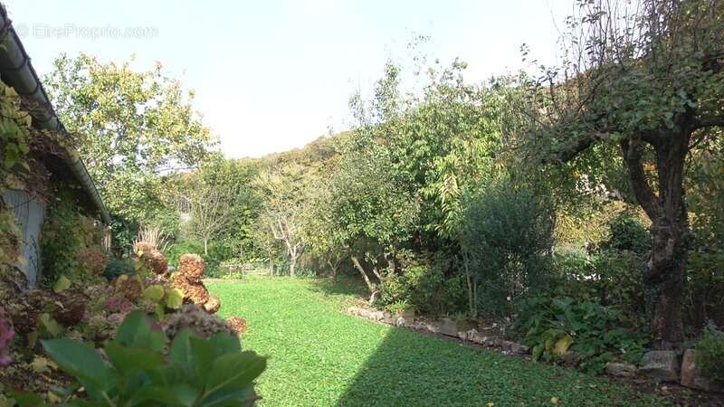 Maison à GRAINVILLE-LA-TEINTURIERE