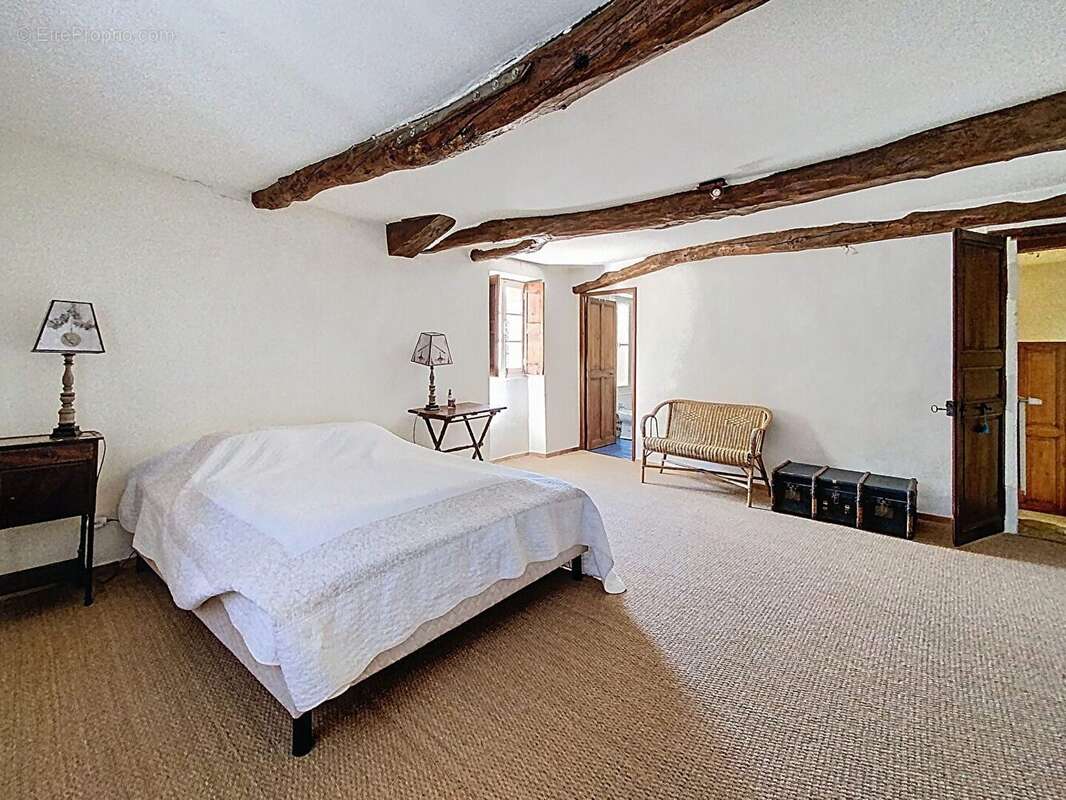 Maison à VAISON-LA-ROMAINE