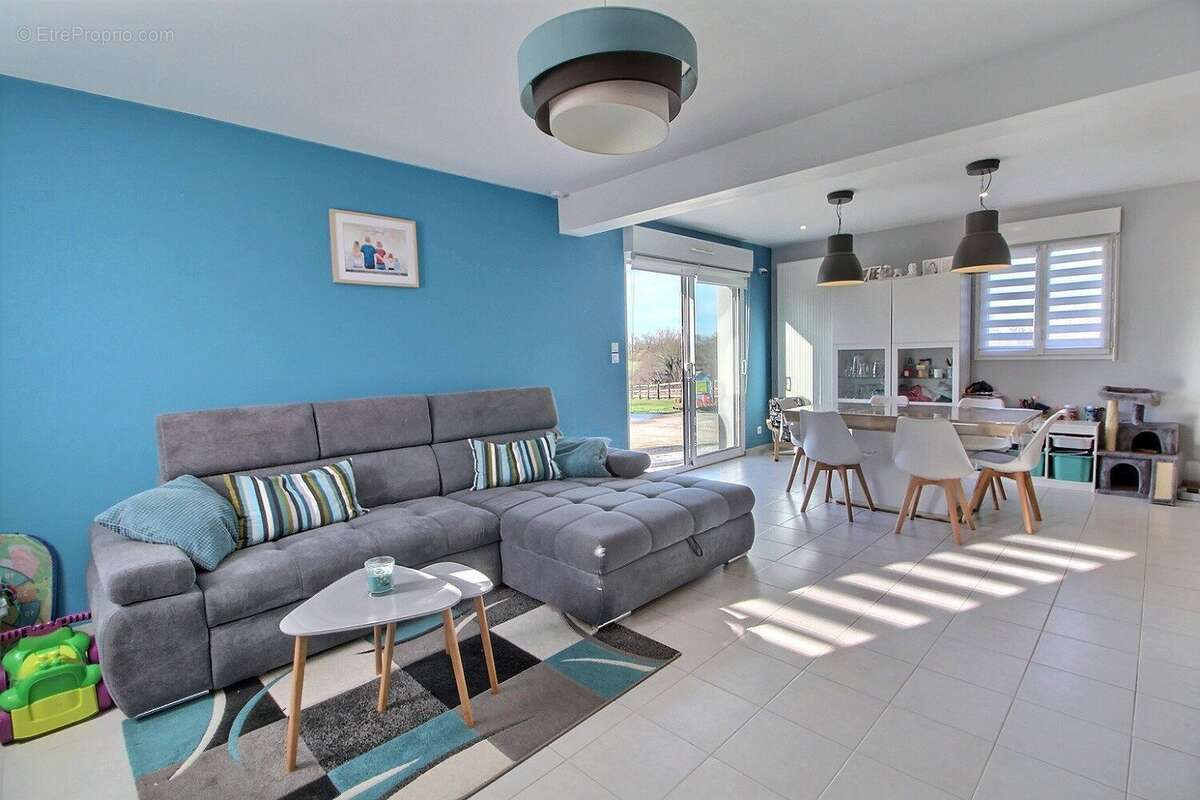 Maison à PONT-L'EVEQUE