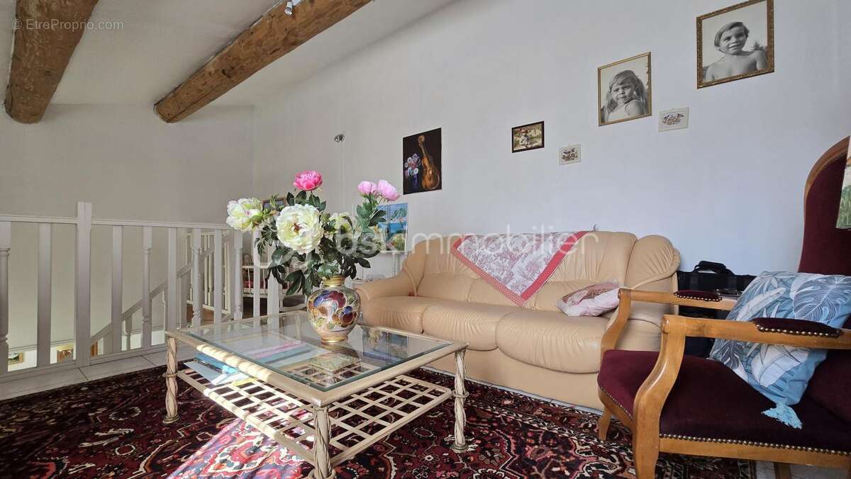 Maison à BAGNOLS-SUR-CEZE