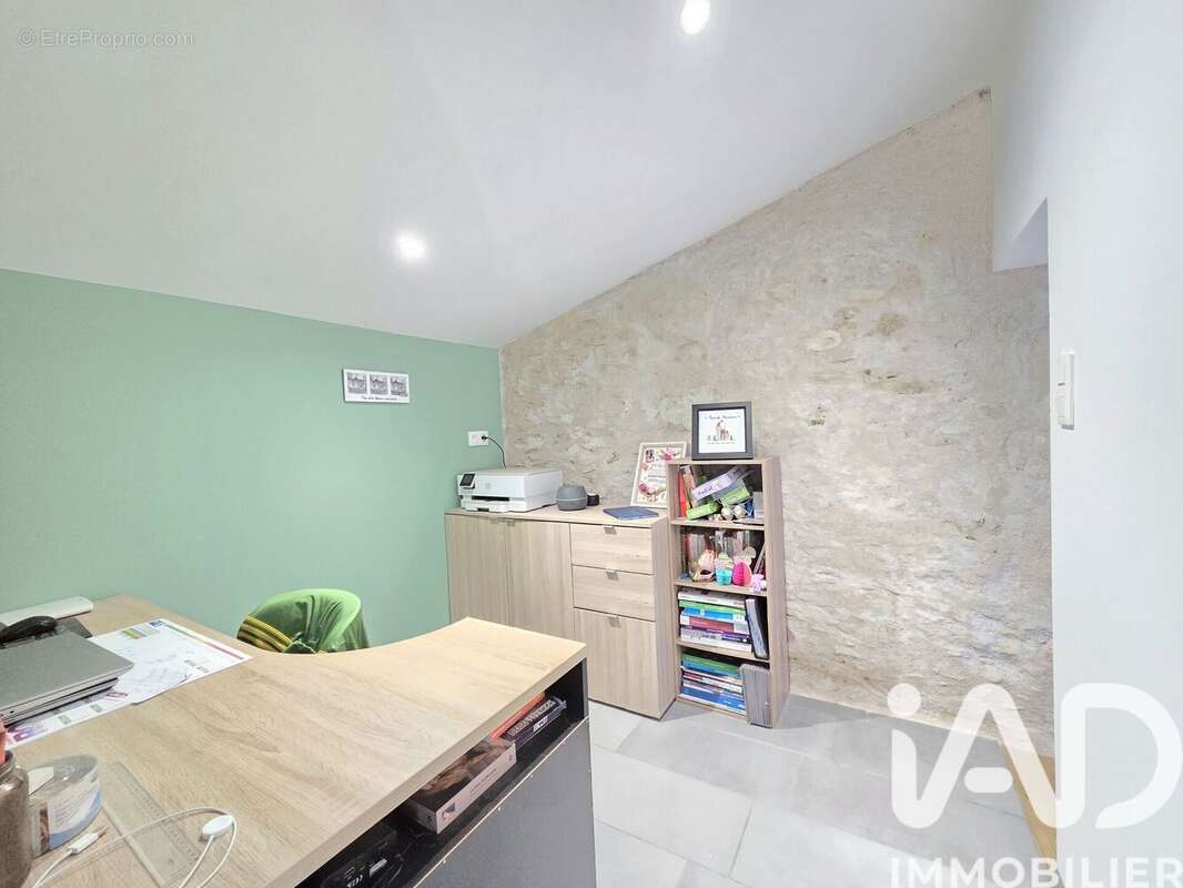 Photo 4
