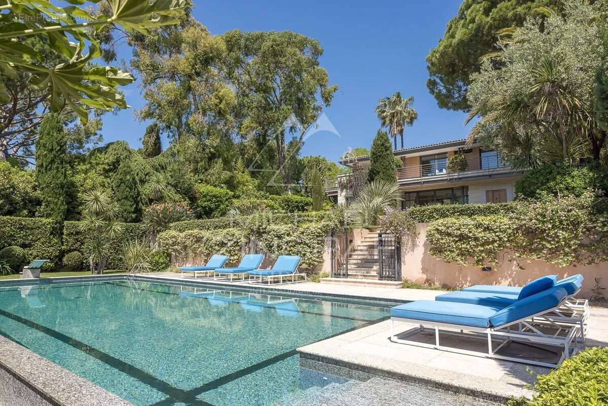 Maison à ANTIBES