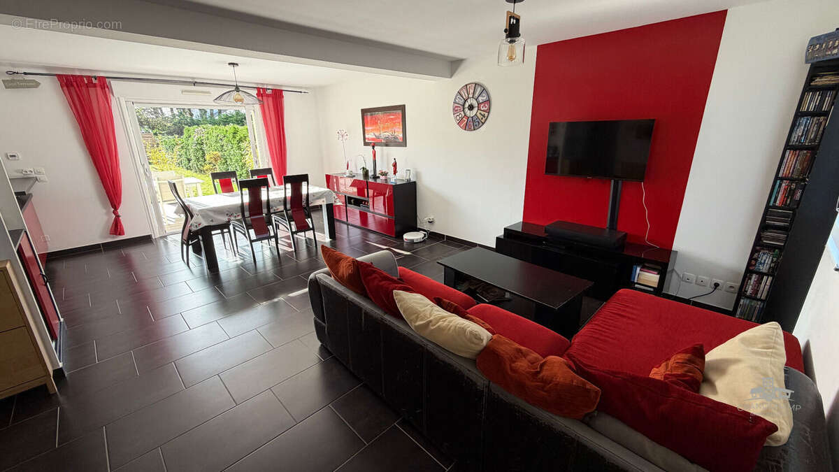 Maison à GRANDCHAMPS-DES-FONTAINES