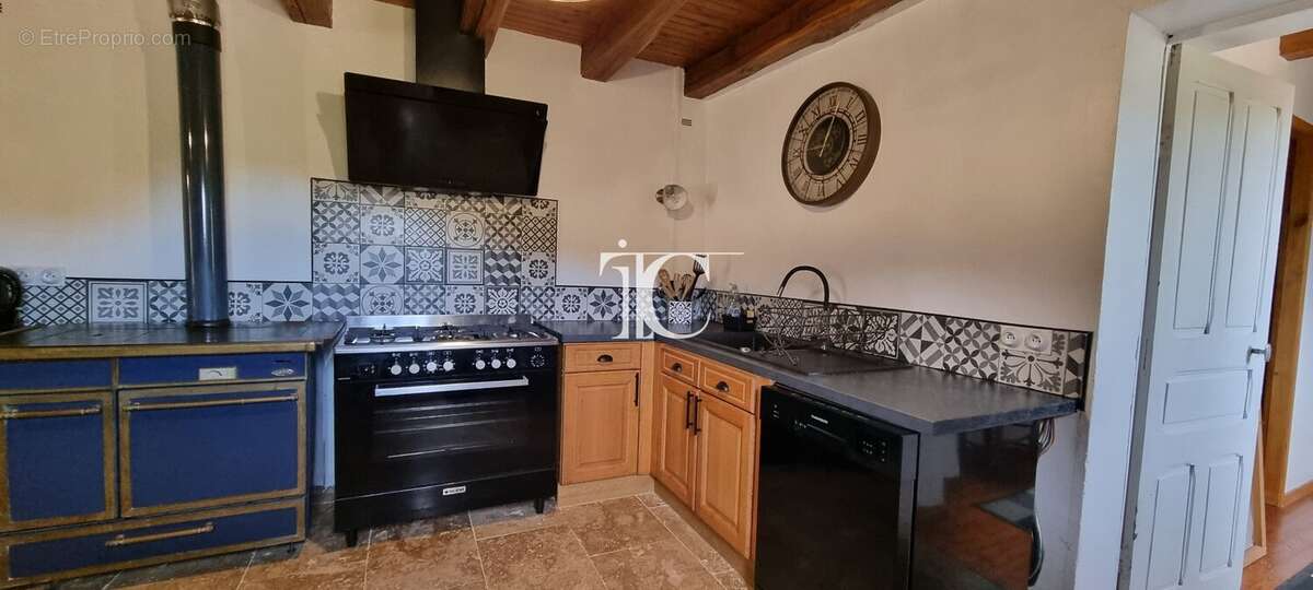 Maison à SENECHAS