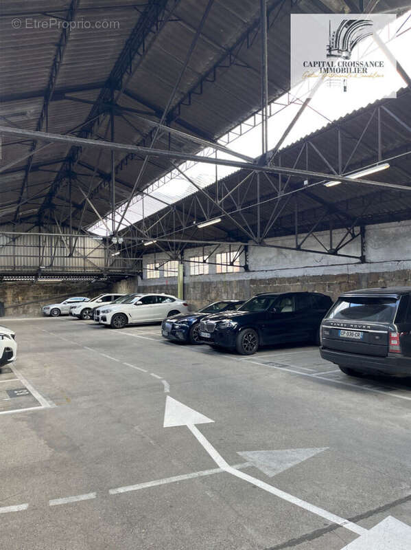 Parking à BORDEAUX