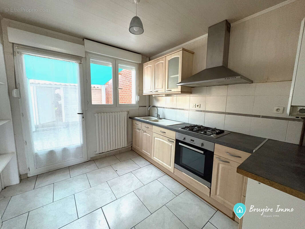 Maison à AULNOYE-AYMERIES