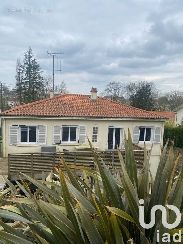 Photo 1 - Maison à LES HERBIERS