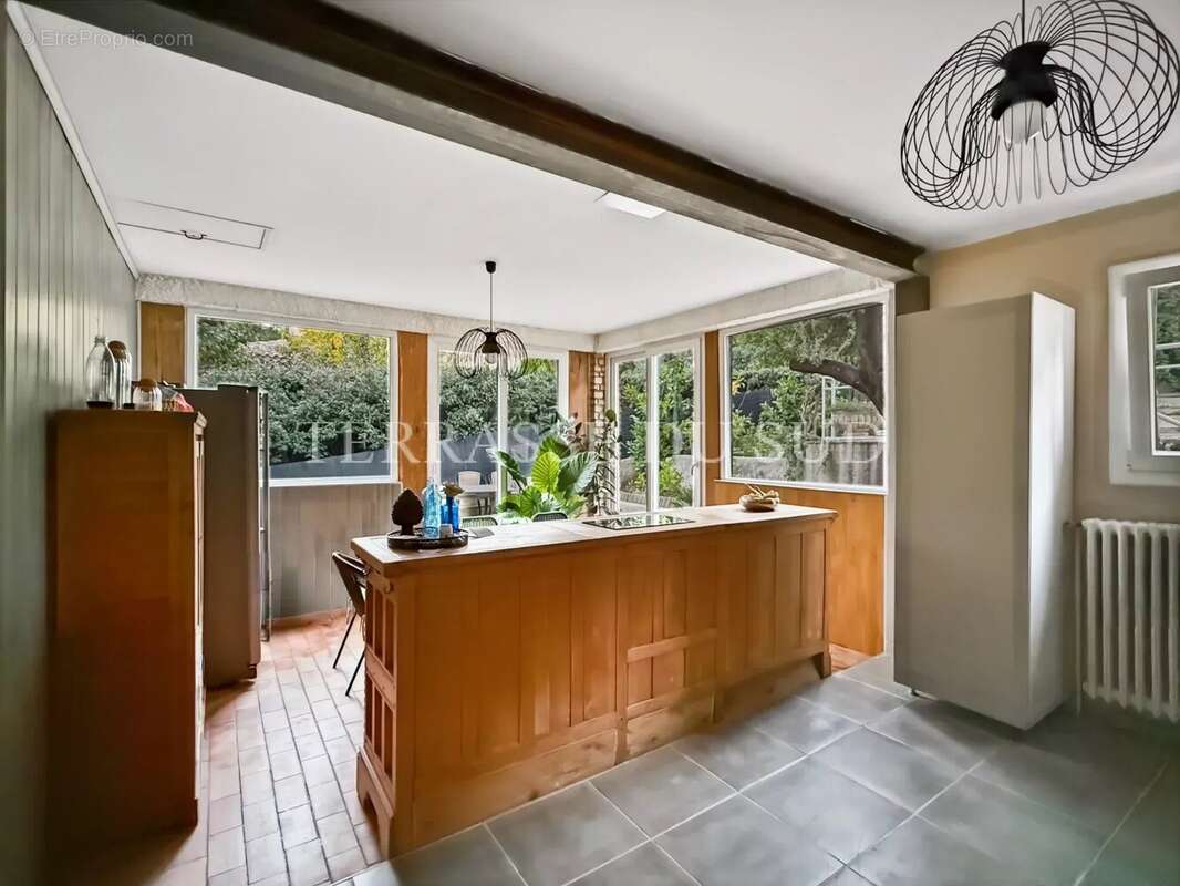 Maison à BOUC-BEL-AIR