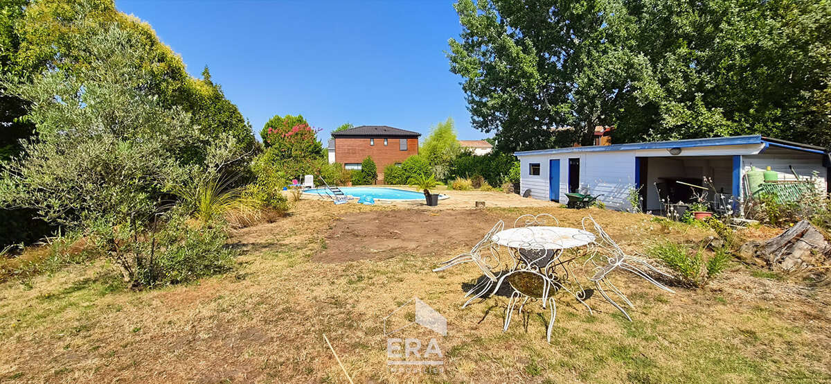 LE TAILLAN MEDOC - Terrain à bâtir en 2e ligne - 716m² - Libre de constructeur - photo 4