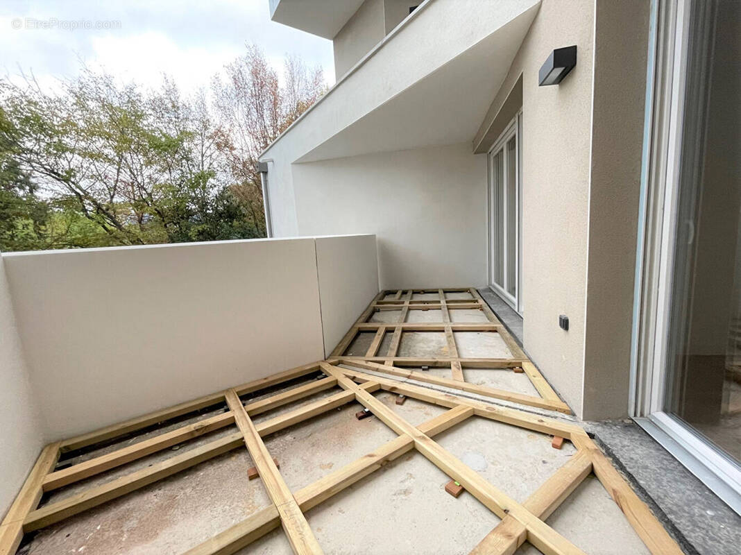 Appartement à SAINT-ORENS-DE-GAMEVILLE