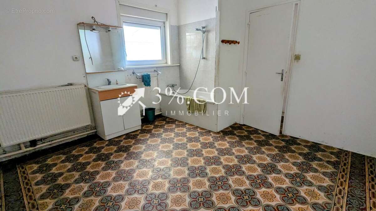 Maison  pièces - 143 m2 - photo 7