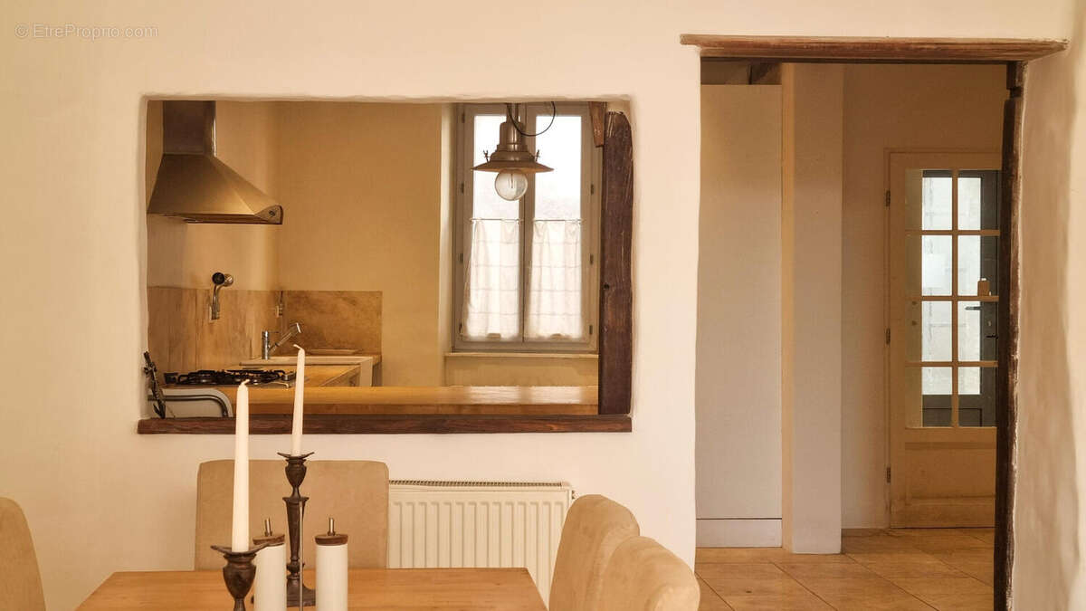 20251001114300 - Maison à ALAIGNE