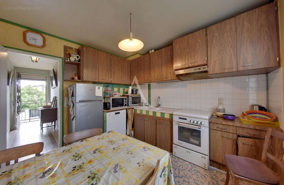 Maison familiale avec fort potentiel et grand jardin - photo 7
