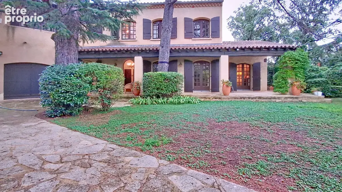 Villa Villeneuve Les Avignon - SECTEUR BELLEVUE - photo 3