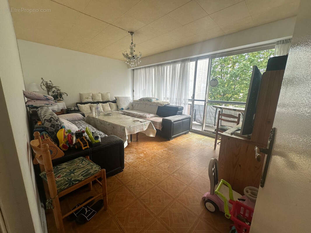 Appartement à SARCELLES