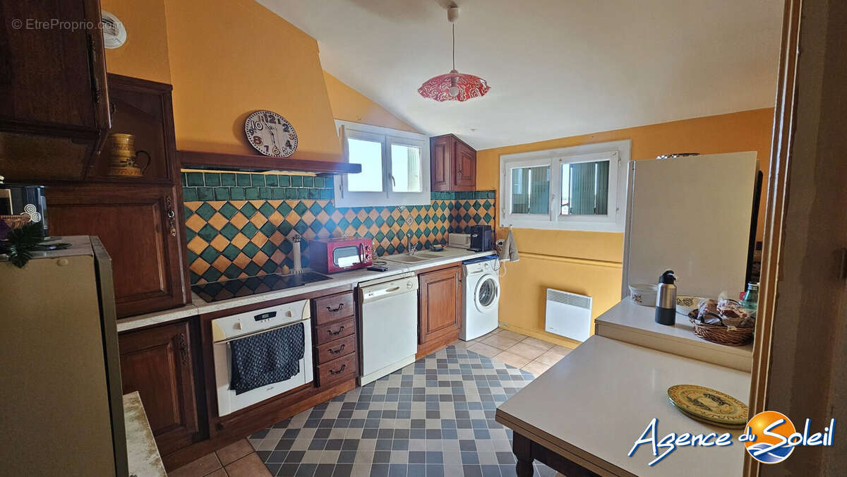 Appartement 77 m² à Narbonne  - photo 3
