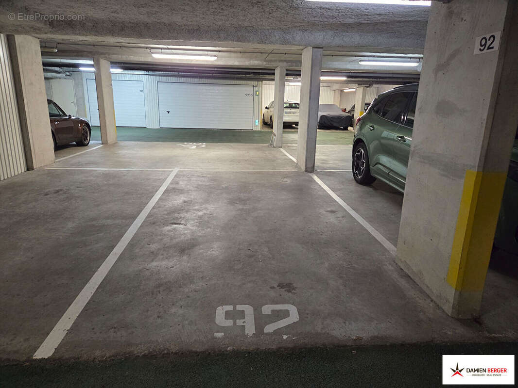 Parking à LA ROCHELLE