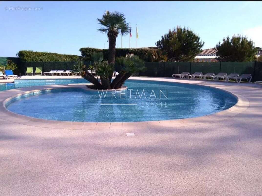Appartement à VILLENEUVE-LOUBET