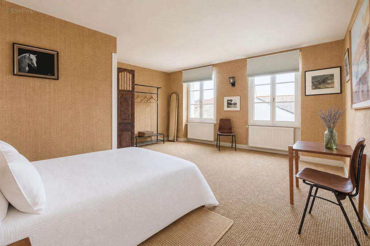 Belle maison de 9 pièces avec piscine à Baubigny - photo 5