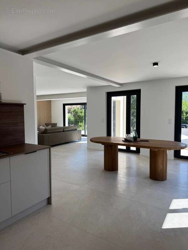 Maison à BUIS-LES-BARONNIES