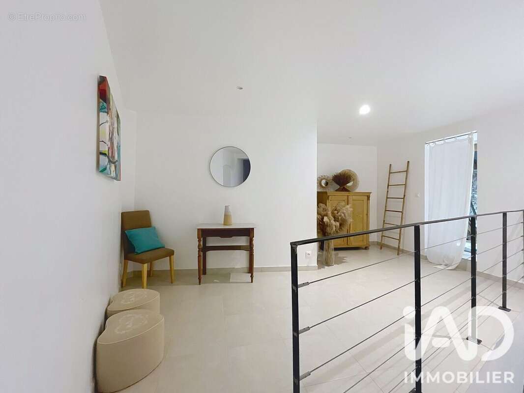 Maison 220 m² à Beaumont-Du-Ventoux  - photo 6
