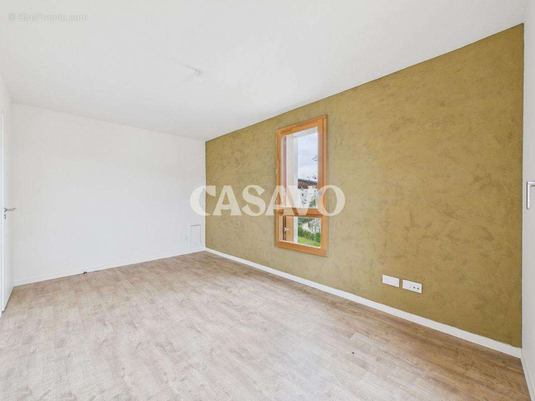 Appartement à AMBARES-ET-LAGRAVE