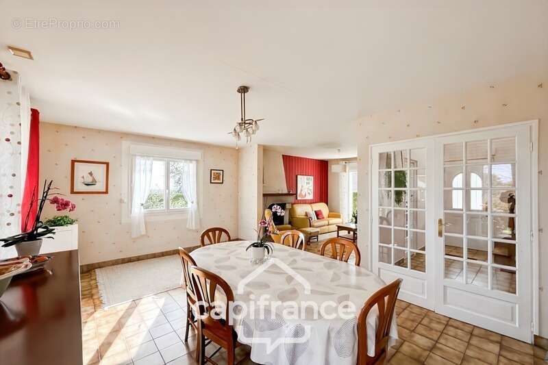 Maison à vendre 5 pièces BIEUZY LES EAUX (56) Maison familiale 4 chambres avec jardin – Pluméliau-Bieuzy - photo 4